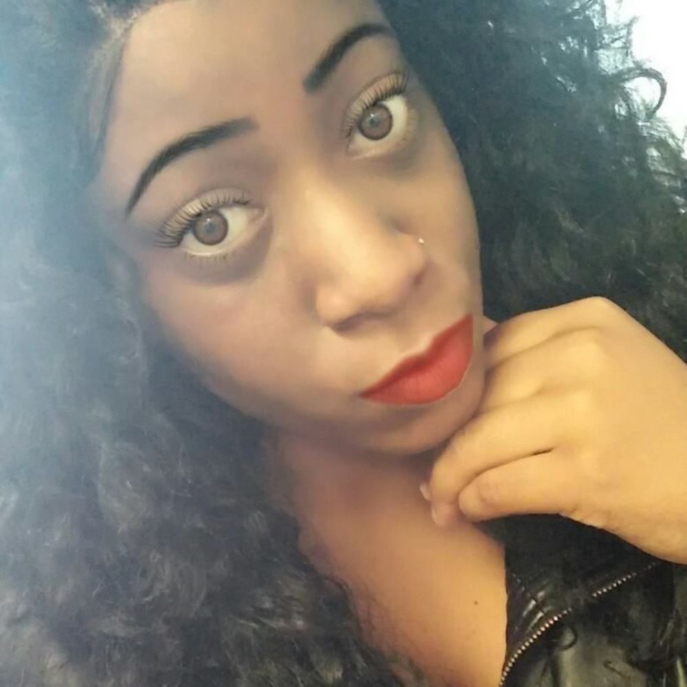 Meet your Posher, Bri