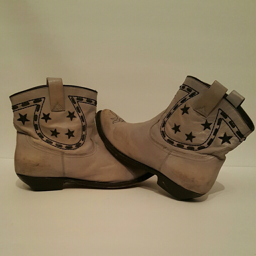 Golden Goose embroidered star ankle boots