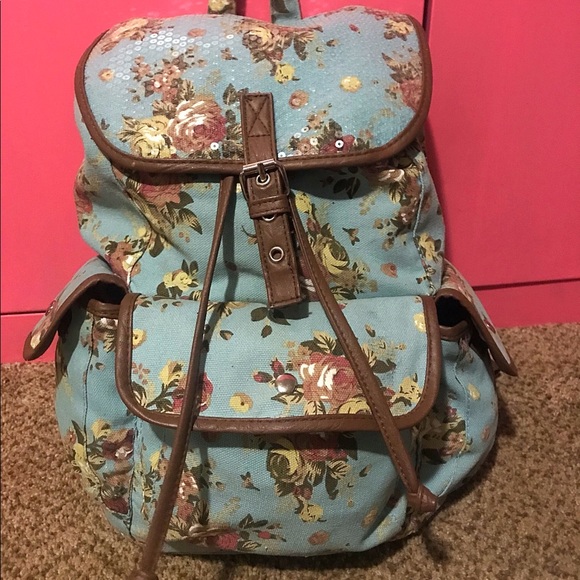 Sold!Floral backpack 🌻🌻 - Picture 1 of 6