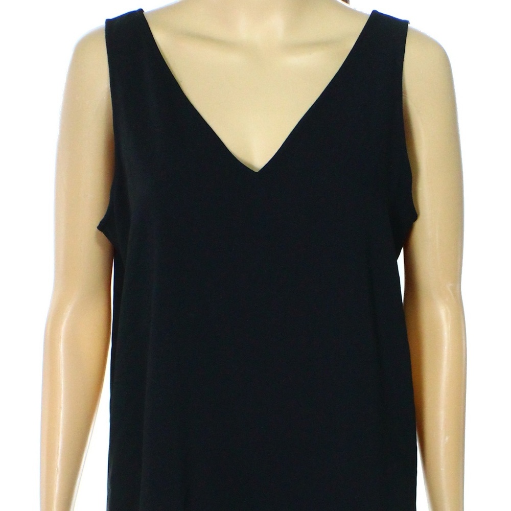 Lauren Ralph Lauren Black V-Neck Pleat-Back Top