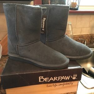 BearPaw “Emma” short boots