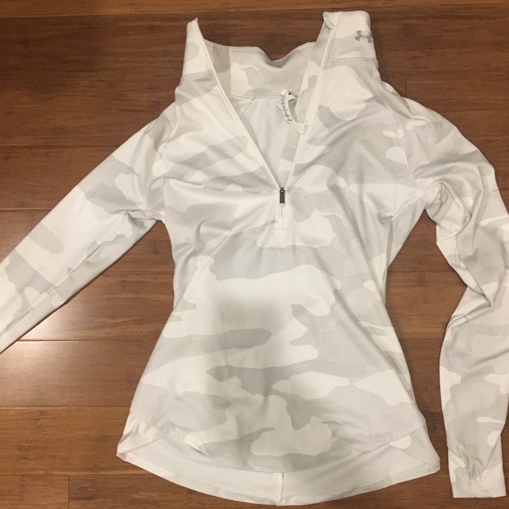 White Under Armour Pull-Over/Zip-Up
