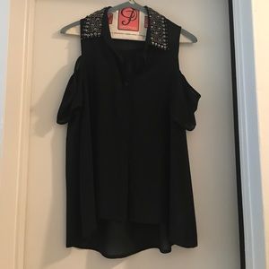 Black blouse with cold shoulder detail