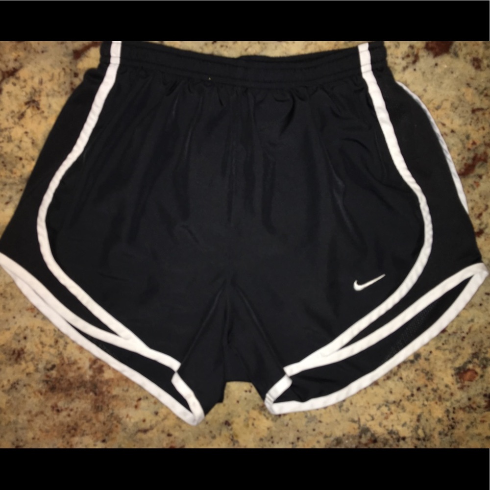Women's like New Nike Dri-Fit shorts!