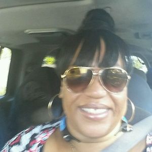 Meet your Posher, Chantelle