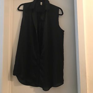 Black American apparel button down tank