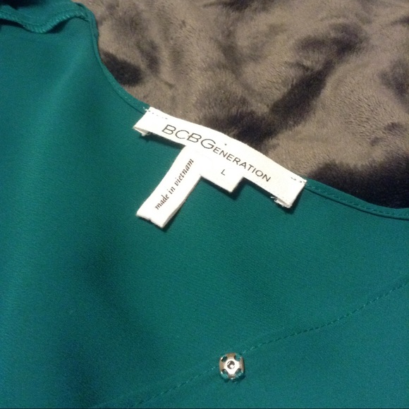 Draped, Cross-Front Top - Picture 5 of 5