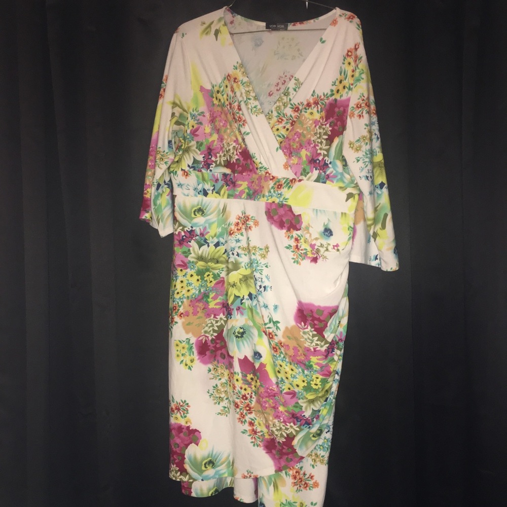 Vior Vior Size XL ladies dress.