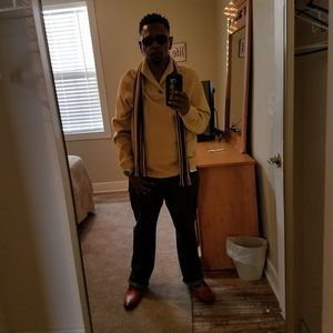 Meet your Posher, Eddie