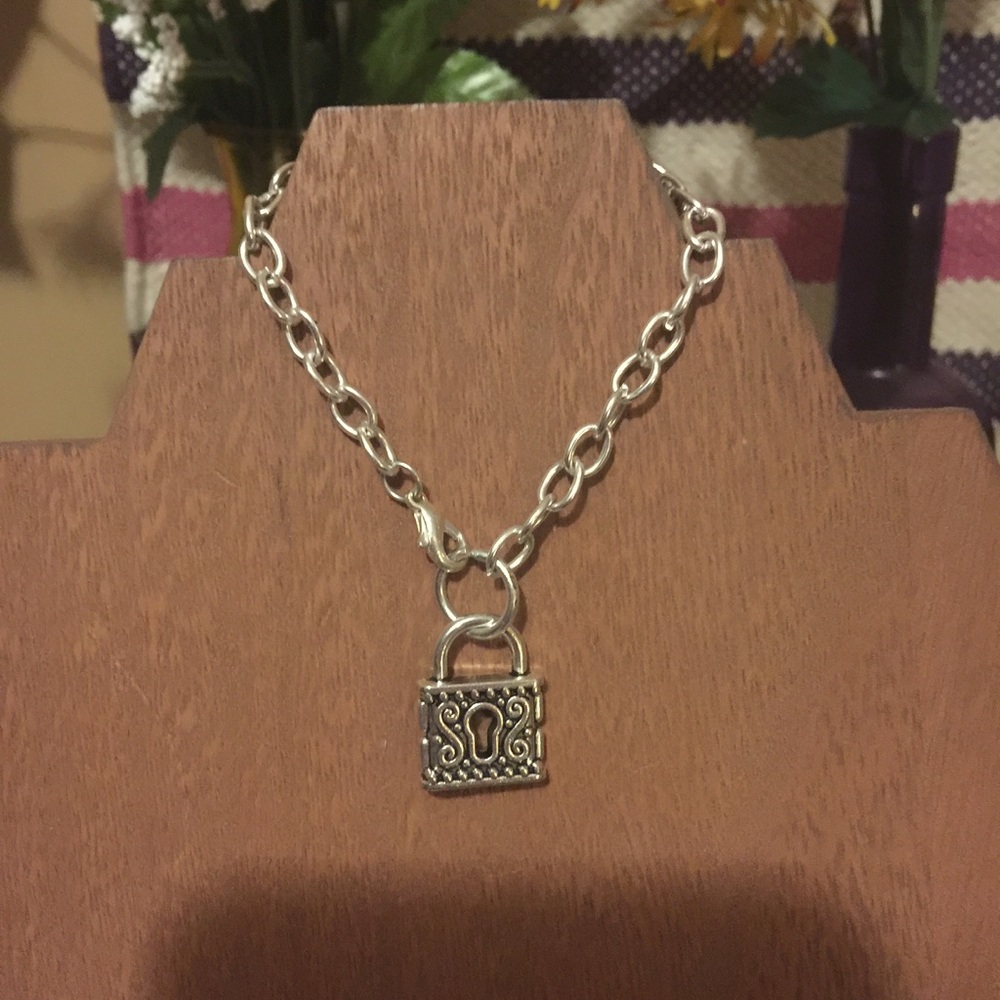 Little lock bracelet