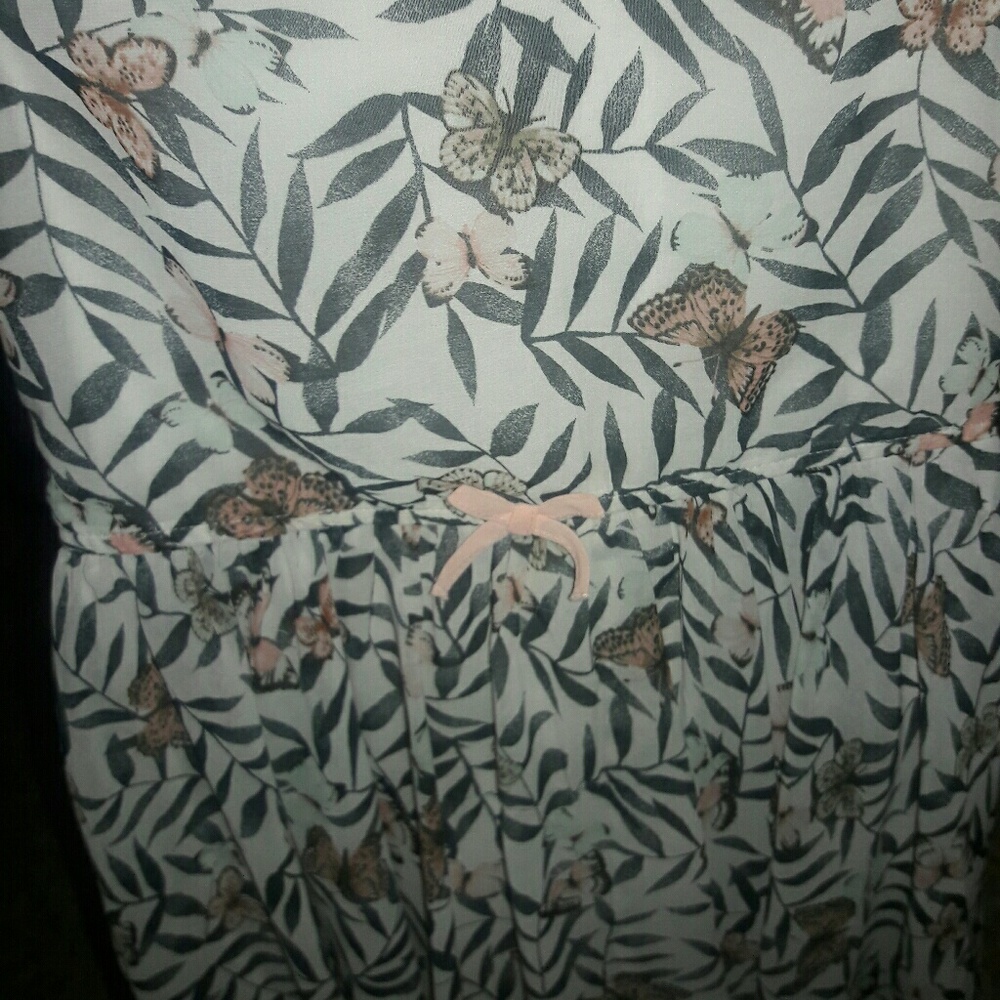 Dress - Picture 4 of 4
