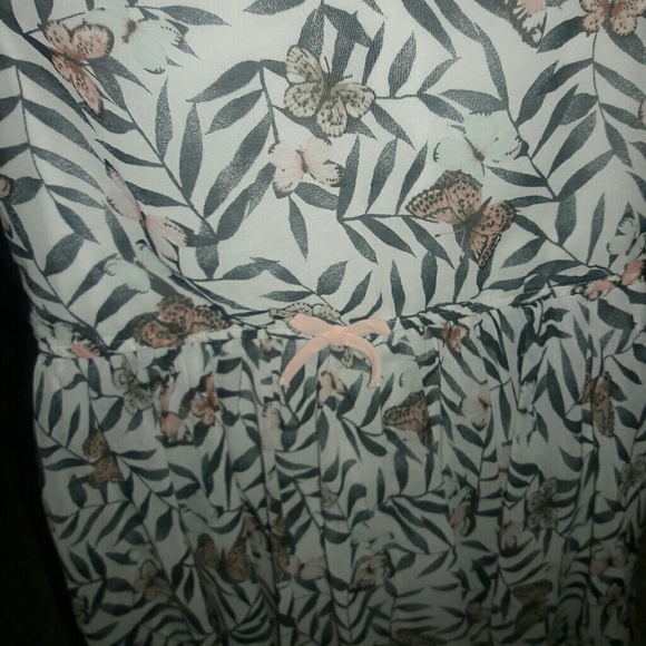 Dress - Picture 4 of 4