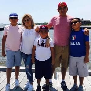 Meet your Posher, Claudia