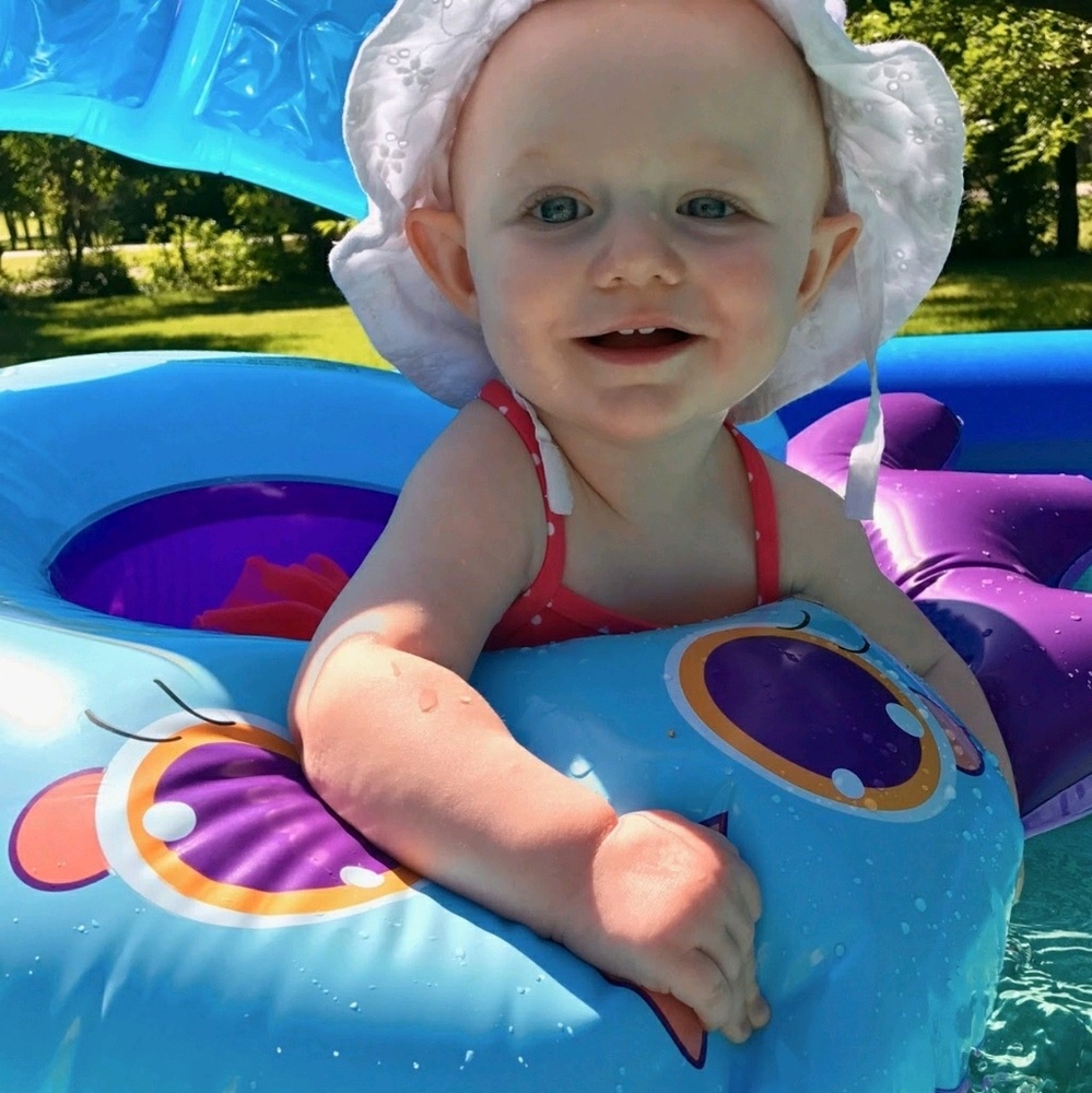 Meet your Posher, Suzie