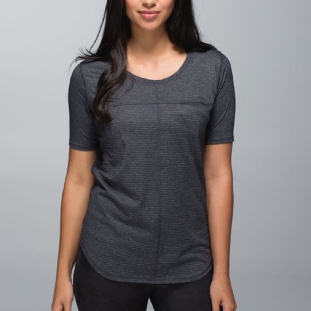 Lululemon runaway tee grey