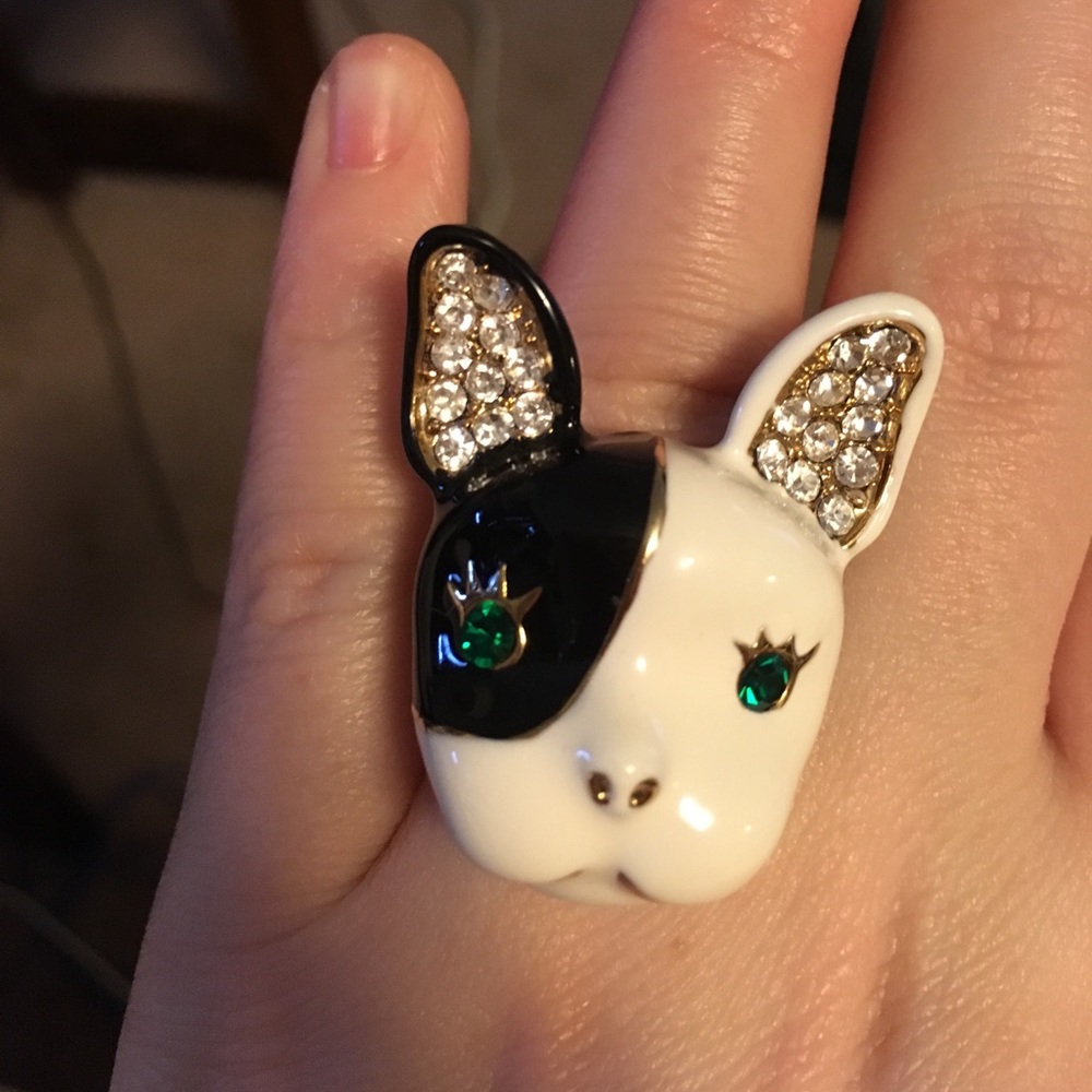 Betsy Johnson dog ring