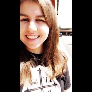 Meet your Posher, Briana