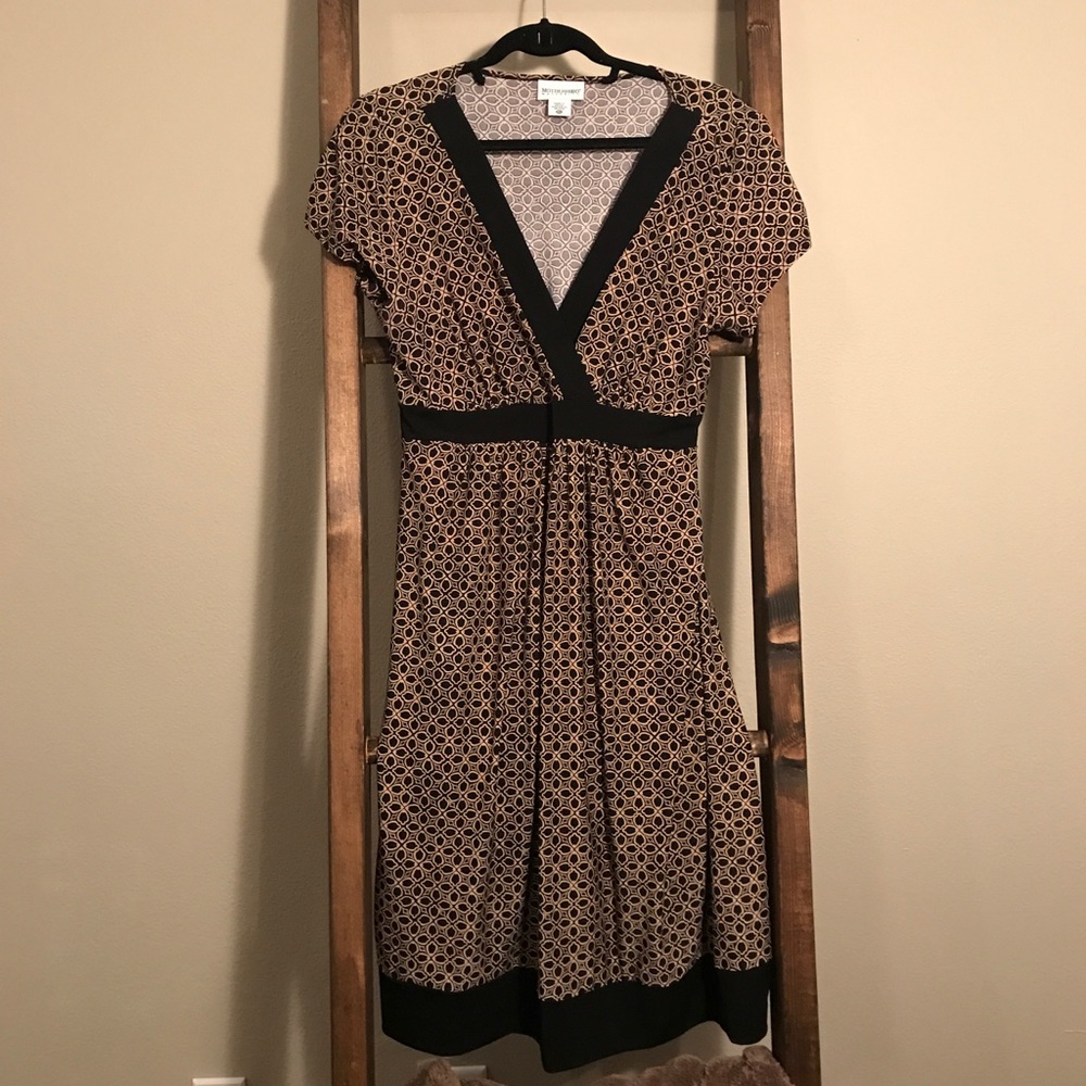 BOGO 1/2 off!!! Beautiful Maternity must-have!