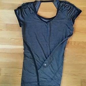 !SALE! Lululemon Athletica Womens Top Shirt Size L
