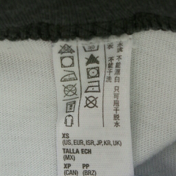 "I Melted Frosty" Graphic Baseball Tee - Picture 3 of 3