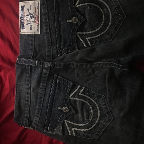 Last day for sale before I donate. - Picture 1 of 5