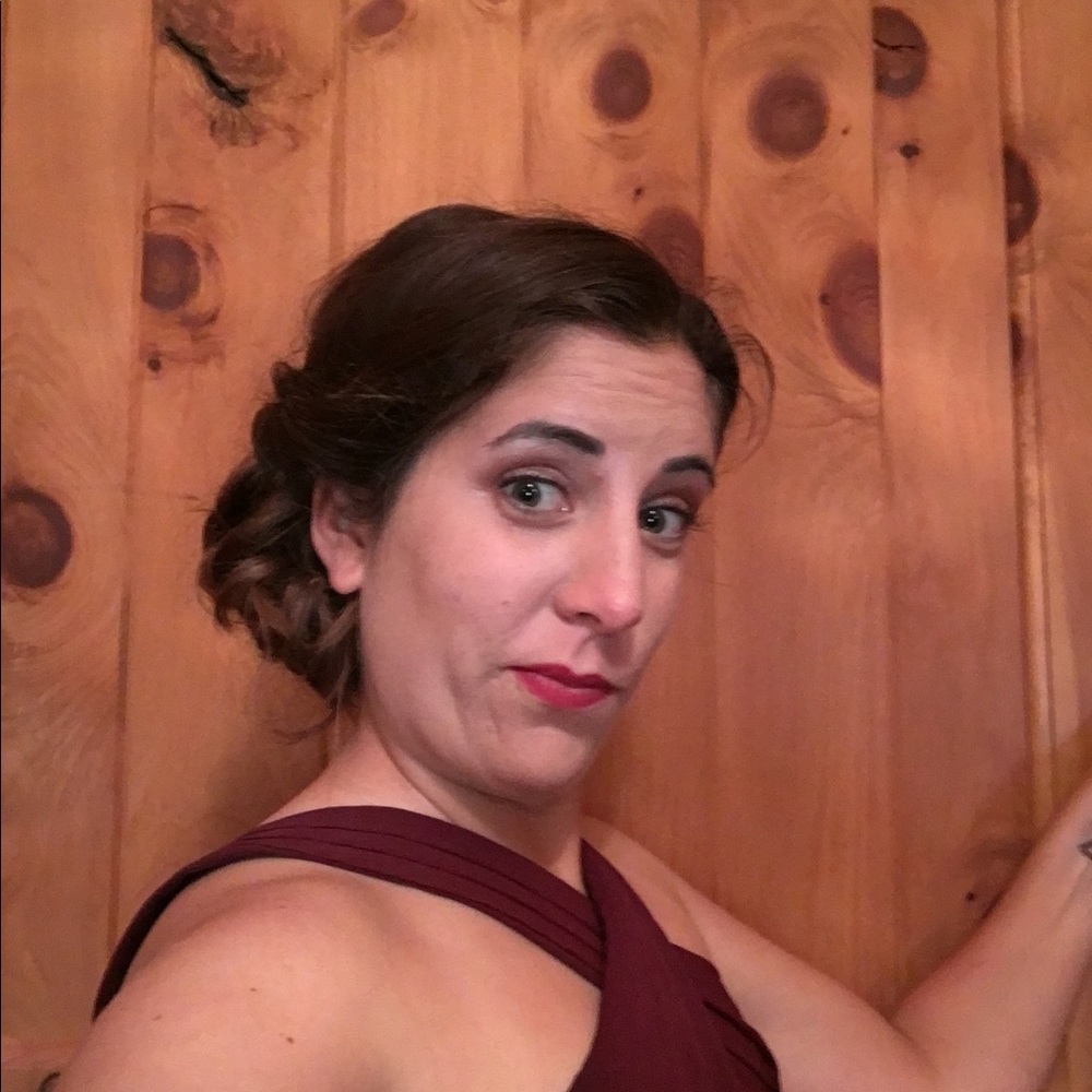 Meet your Posher, Ashley