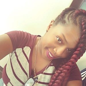 Meet your Posher, Jasmine