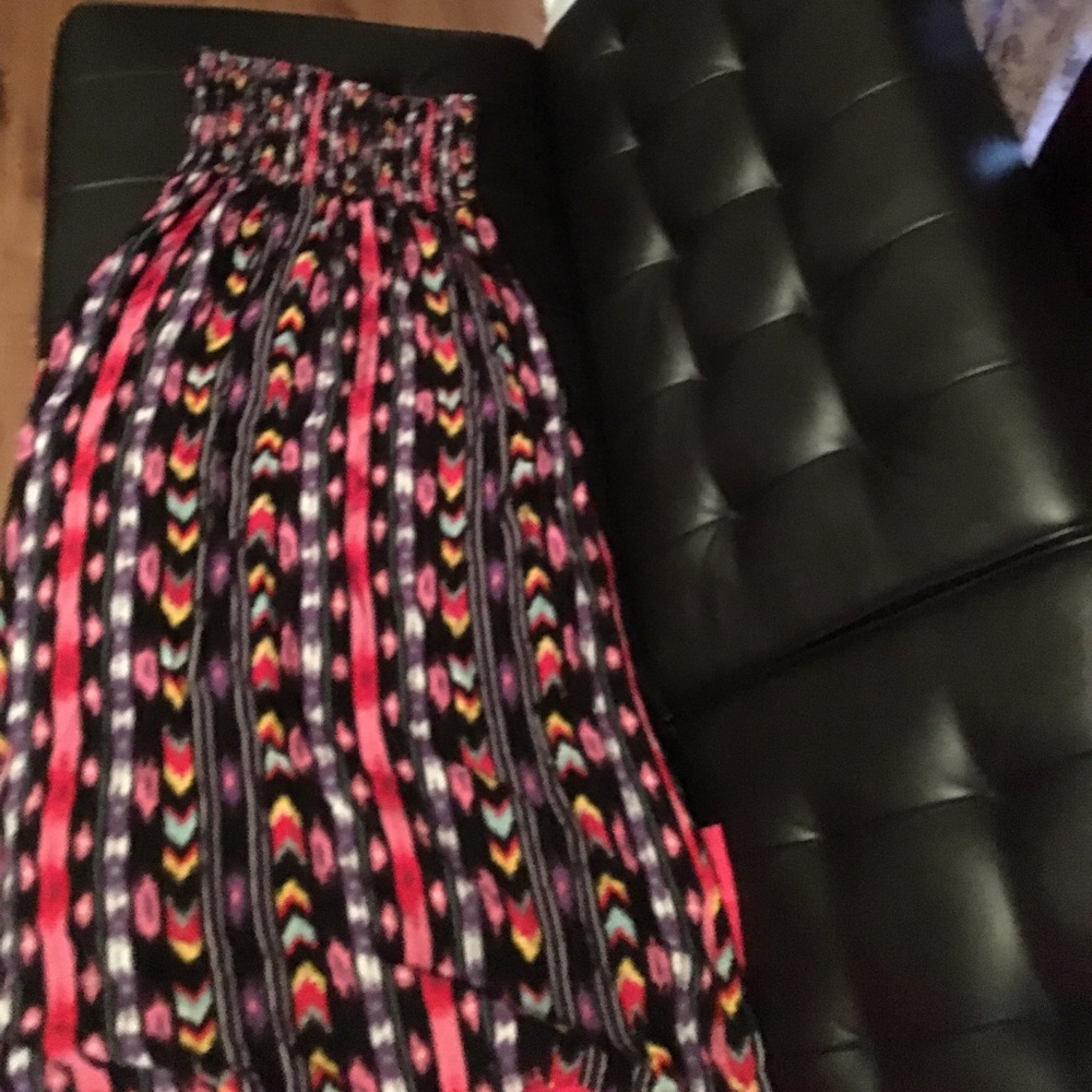 👗 Dress - Picture 3 of 4