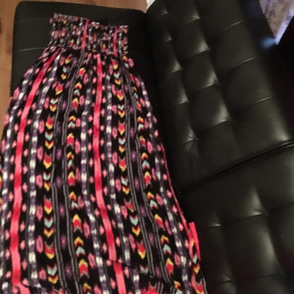 👗 Dress - Picture 3 of 4