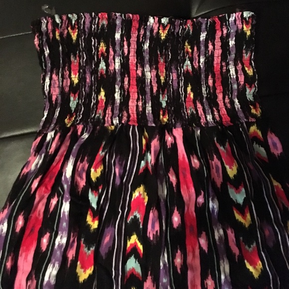 👗 Dress - Picture 4 of 4