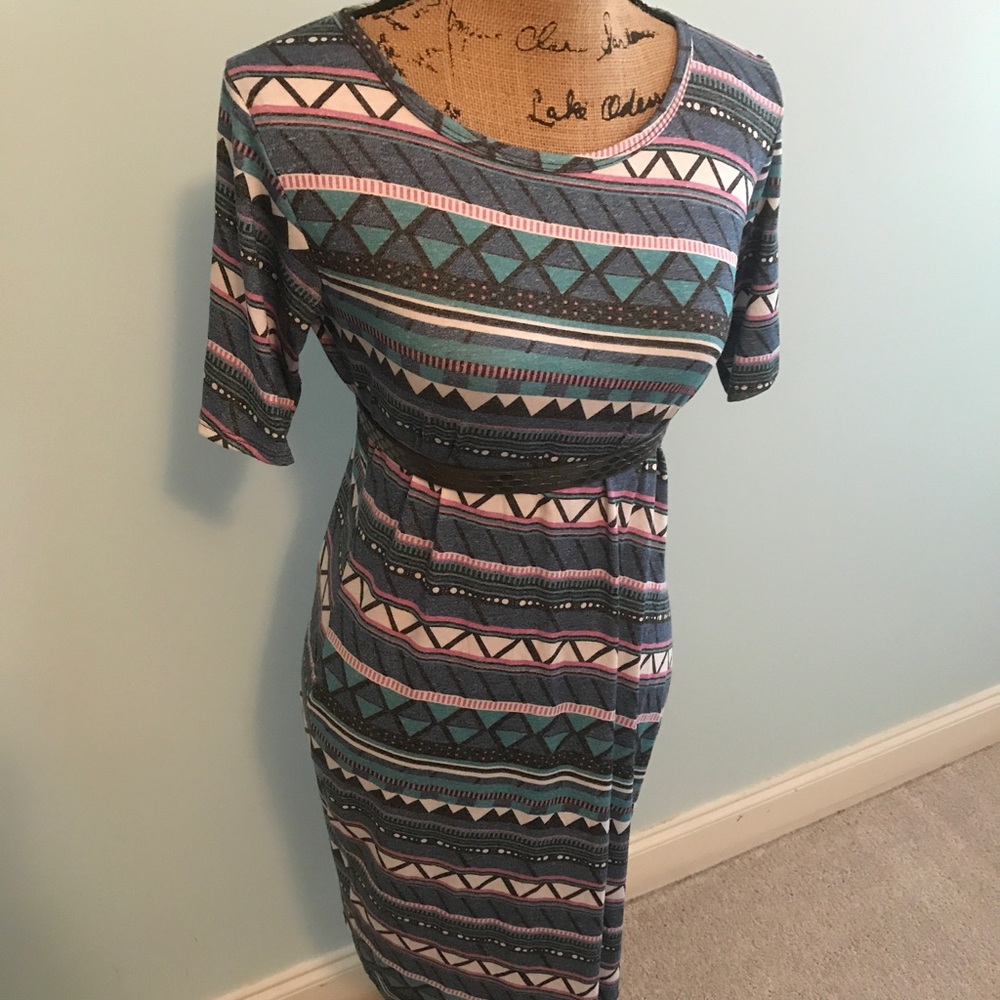 Medium LuLaRoe Julia dress