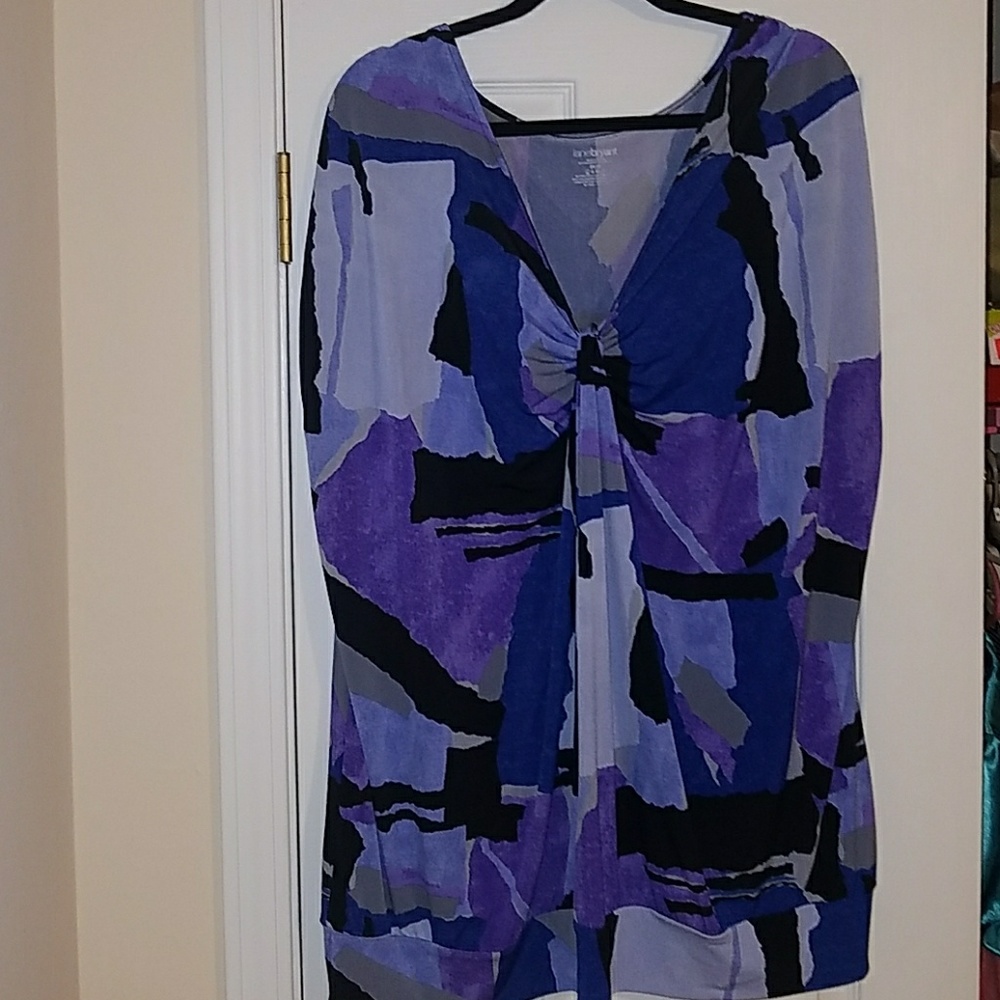 26/28 Lane Bryant top