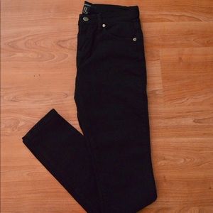 Black Forever 21 Skinny Jeans