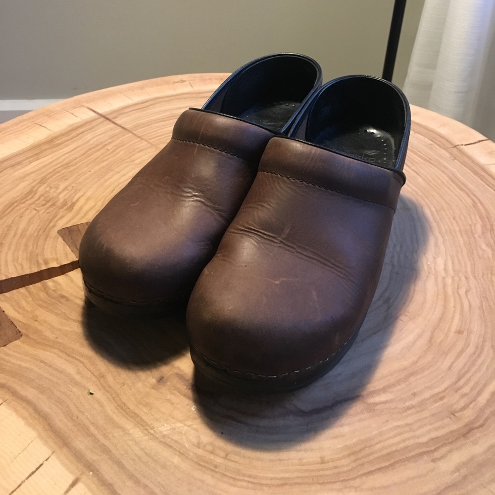 Dansko clogs in nubuck brown