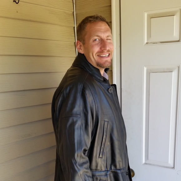 Meet your Posher, John - Picture 3 of 4