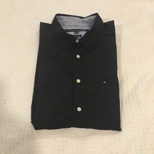 Men's Tommy Hilfiger XL Black shirt
