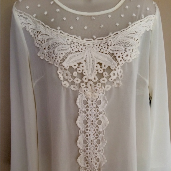 Umgee Top - Picture 2 of 3