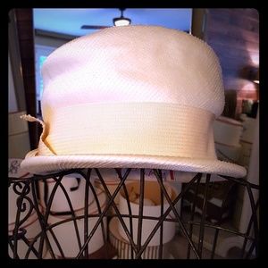 Beautiful ladies boller!