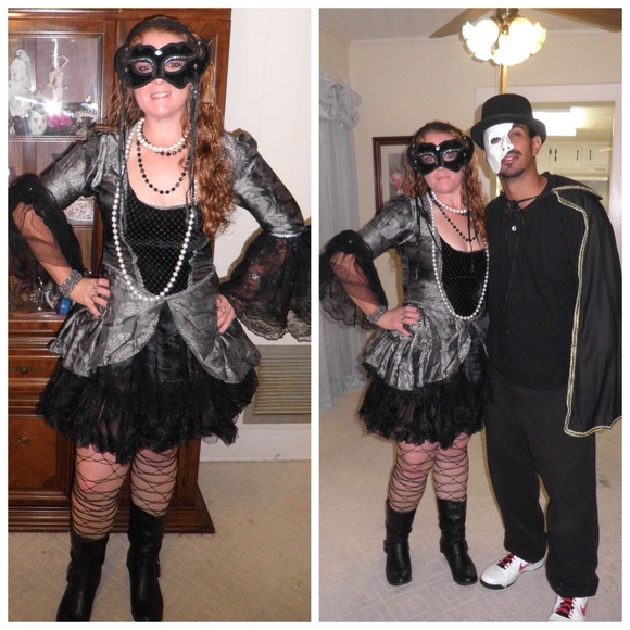 Forplay Masquerade Ballroom Costume - Picture 5 of 5