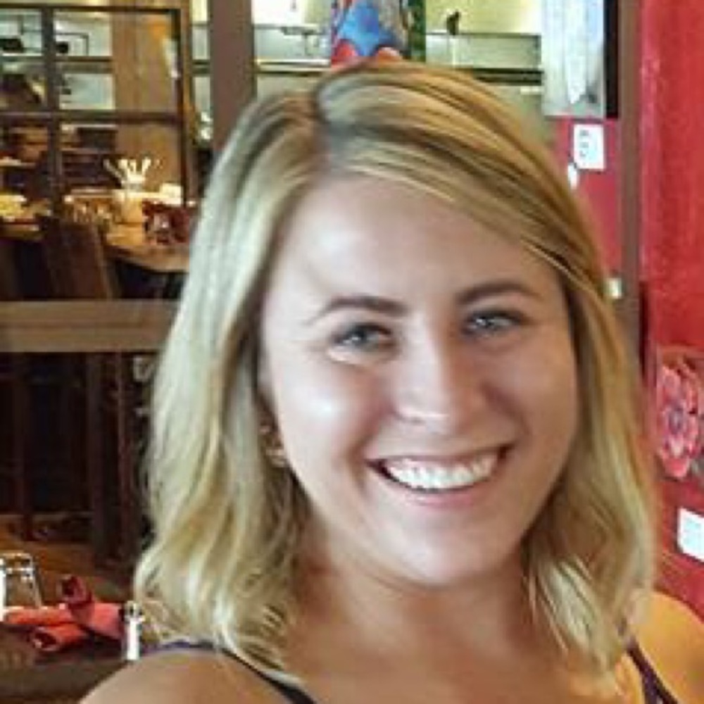 Meet your Posher, Stephanie