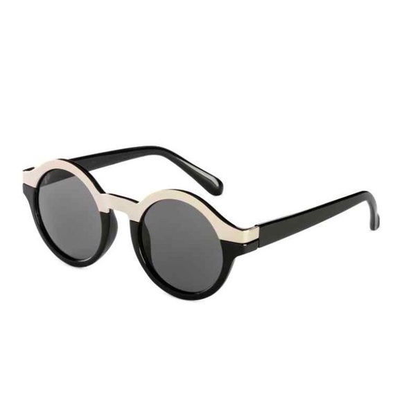 Black and Gold Sunglasses - Picture 2 of 3