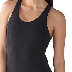 Lululemon reveal tank