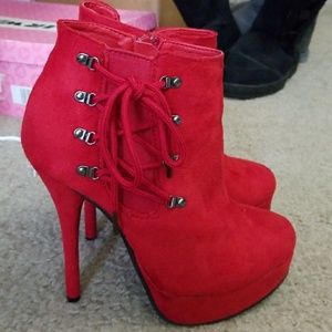 Gorgeous red ankle boots