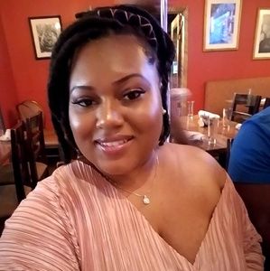 Meet your Posher, Jerrita