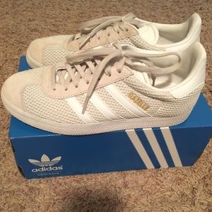 Adidas Gazelle 2017 sneakers
