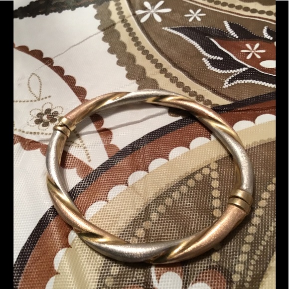 Bracelet - Picture 1 of 1