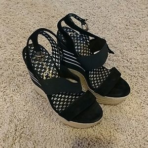 Jessica Simpson Wedge