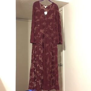 Lace Maxi Dress