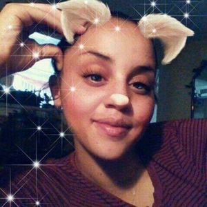 Meet your Posher, Nessa