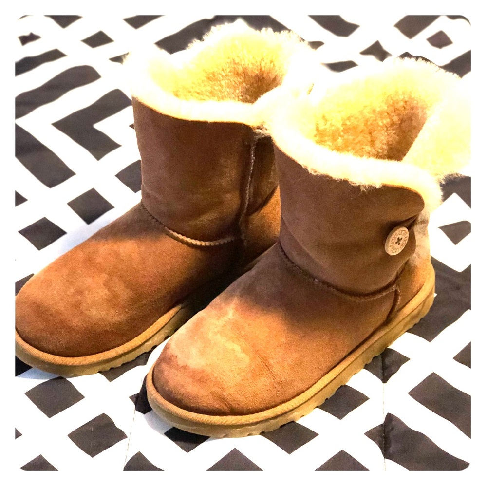 Bailey Button Ugg boots